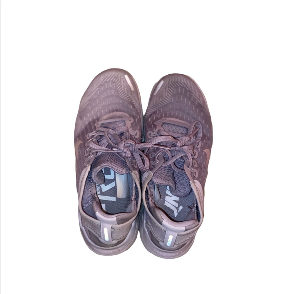 Size 6.5 Purple Nike Running Shoes